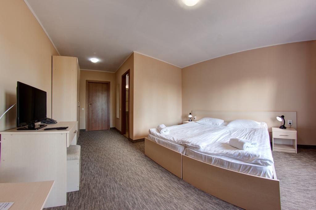 Skilandhouse Yablunytsya Phòng bức ảnh