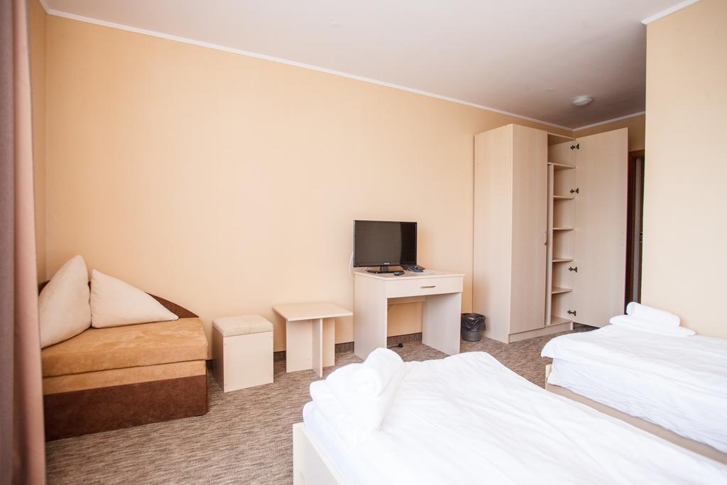 Skilandhouse Yablunytsya Ngoại thất bức ảnh