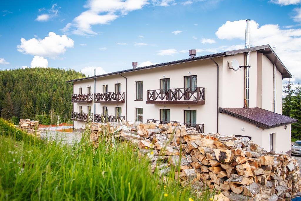 Skilandhouse Yablunytsya Ngoại thất bức ảnh